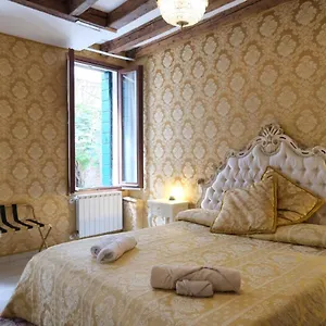 La Residenza Di Carlo Close To Piazza San Marco , Venezia Italia
